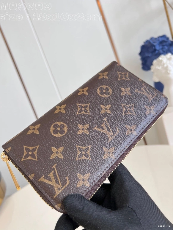 LOUIS VUITTON WALLET-10*20*2 ZIPPY cm 0724